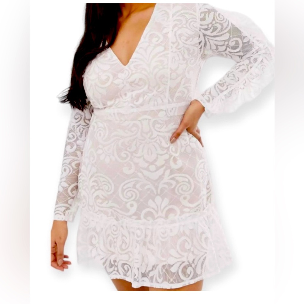 LASULA Lace Mini Dress Ruffle Hem Plus size 22 ASOS New With Tags UK26